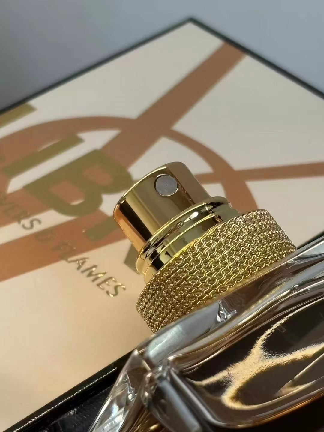 Saint Laurent perfume